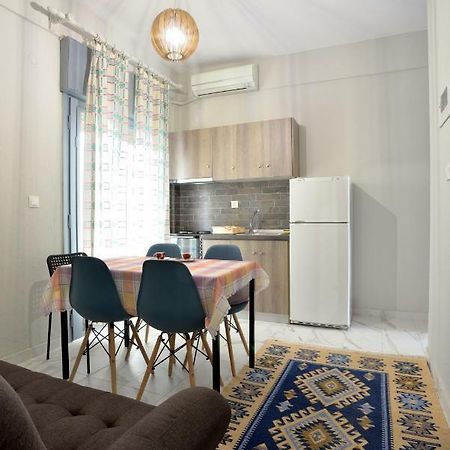 Deluxe Seaside Apartment Konstantinidis Nea Poteidaia Luaran gambar