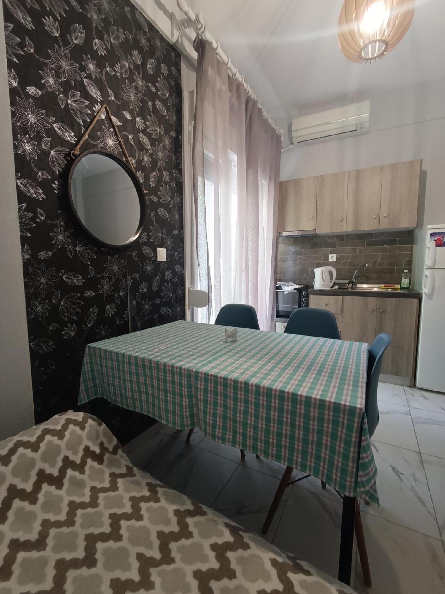 Deluxe Seaside Apartment Konstantinidis Nea Poteidaia Luaran gambar