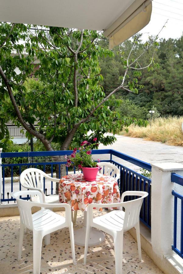 Deluxe Seaside Apartment Konstantinidis Nea Poteidaia Luaran gambar