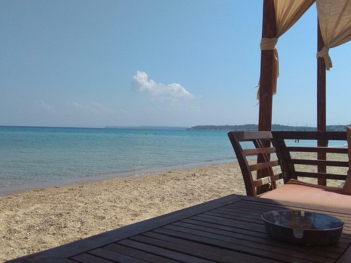 Deluxe Seaside Apartment Konstantinidis Nea Poteidaia Luaran gambar