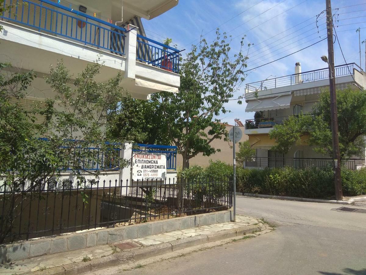 Deluxe Seaside Apartment Konstantinidis Nea Poteidaia Luaran gambar
